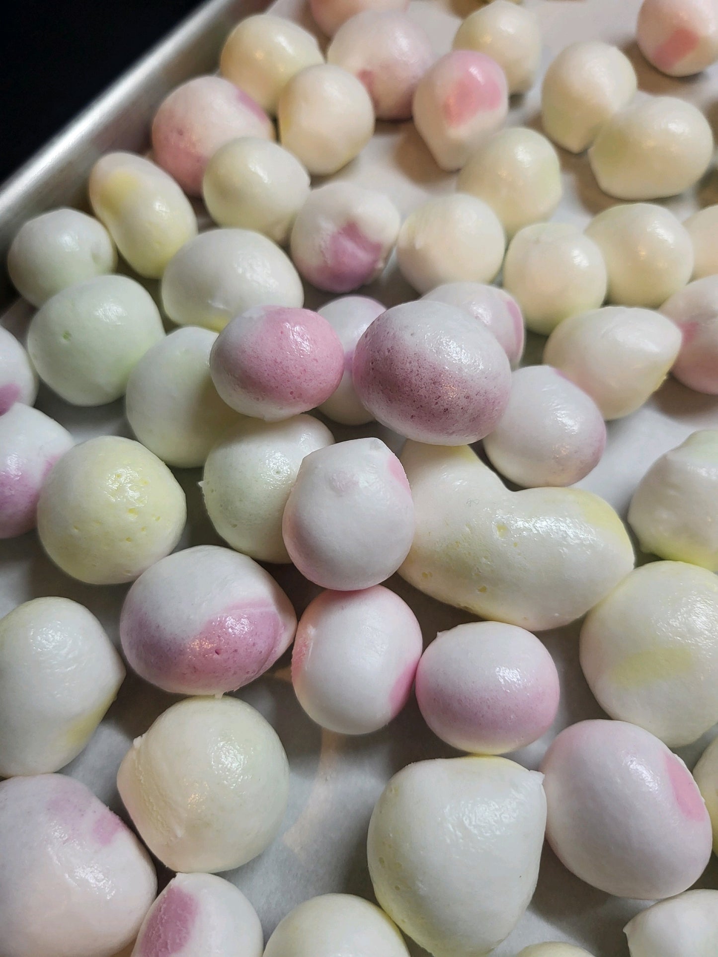 Freeze Dried Fruit Moon Clouds (Hi-Chewz)